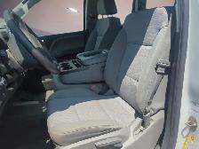 Chevrolet Silverado 1500 Camion de travail cabine double 143,5 p - Photo 7