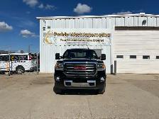 2015 GMC Sierra 2500HD SLT 4WD Crew Cab 6.6L V8 Diesel | Sunroof - Photo 2