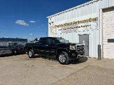 2015 GMC Sierra 2500HD SLT 4WD Crew Cab 6.6L V8 Diesel | Sunroof - Photo 3