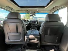 2015 GMC Sierra 2500HD SLT 4WD Crew Cab 6.6L V8 Diesel | Sunroof - Photo 17