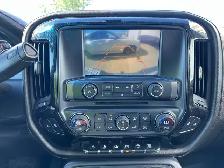 2015 GMC Sierra 2500HD SLT 4WD Crew Cab 6.6L V8 Diesel | Sunroof - Photo 25