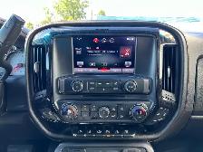 2015 GMC Sierra 2500HD SLT 4WD Crew Cab 6.6L V8 Diesel | Sunroof - Photo 26