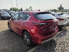 2025 Mazda CX-5 - Photo 9