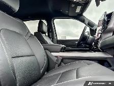 2025 Ram 1500 Sport Night Edition | Power Running Boards | Crew - Photo 26