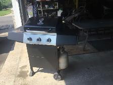 Expert Grill 3 Burner Propane BBQ $125 - Photo 2