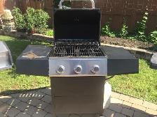 Expert Grill 3 Burner Propane BBQ $125 - Photo 3