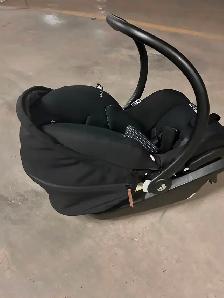 Maxi Cosi Mico infant car seat - Photo 6