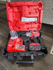 Milwaukee Impact Wrench - Photo 6