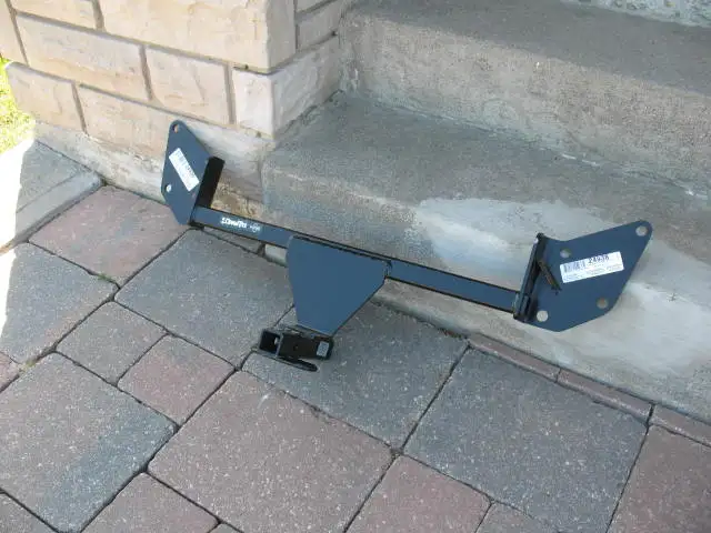 Draw-Tite Class 1 Sportframe HITCH, BRAND NEW