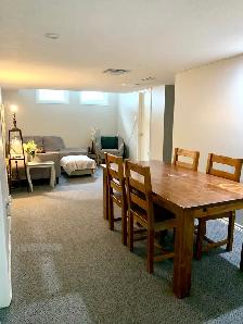 furnished room for male student by uofm and bus stop mo to mo