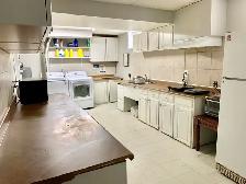 furnished room for male student by uofm and bus stop mo to mo - Photo 3