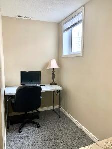 furnished room for male student by uofm and bus stop mo to mo - Photo 7