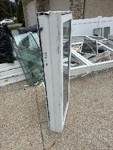 Vinyl triple pane windows - Photo 5