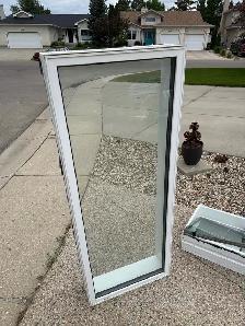 Vinyl triple pane windows - Photo 7