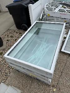 Vinyl triple pane windows