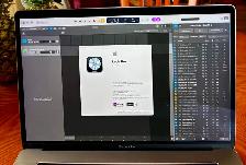 Apple MacBook Pro 15' BONUS SOFTWARE! - Photo 2
