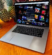 Apple MacBook Pro 15' BONUS SOFTWARE! - Photo 4
