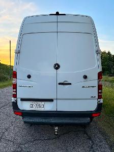 2015 Mercedes Sprinter 2500 4x4 - Photo 3