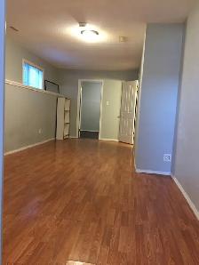 2 Bedroom Legal Basement Suite By Transit, Park and School NE - Photo 2