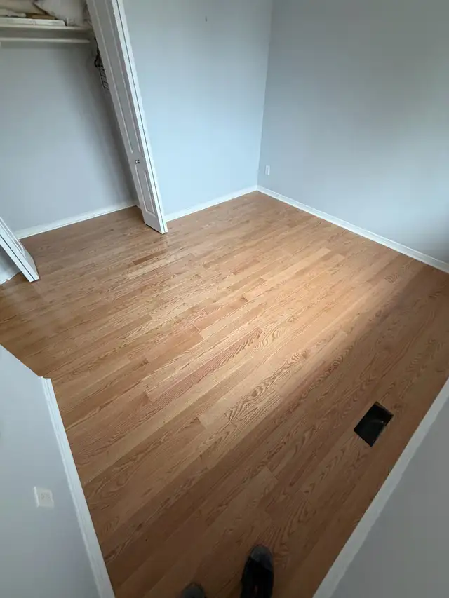 looking for 1 full time guy for Flooring and baseboard