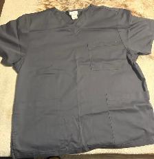 Scrubs For Sale - Photo 4