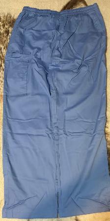 Scrubs For Sale - Photo 6