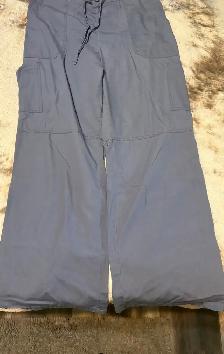 Scrubs For Sale - Photo 7