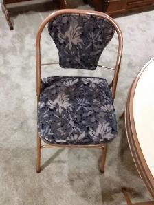 card table and 4 chairs. - Photo 2