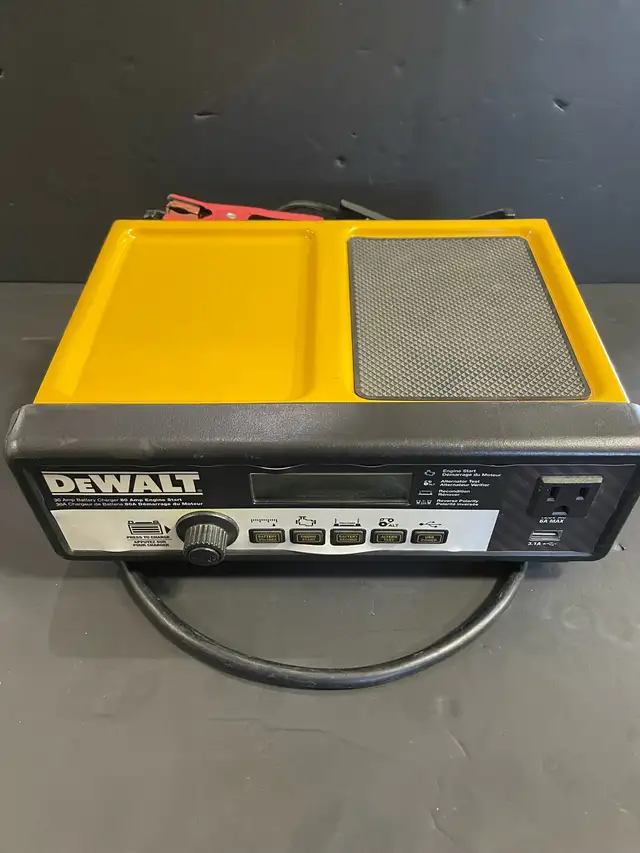 Dewalt DXAEC801BCa Battery Charger