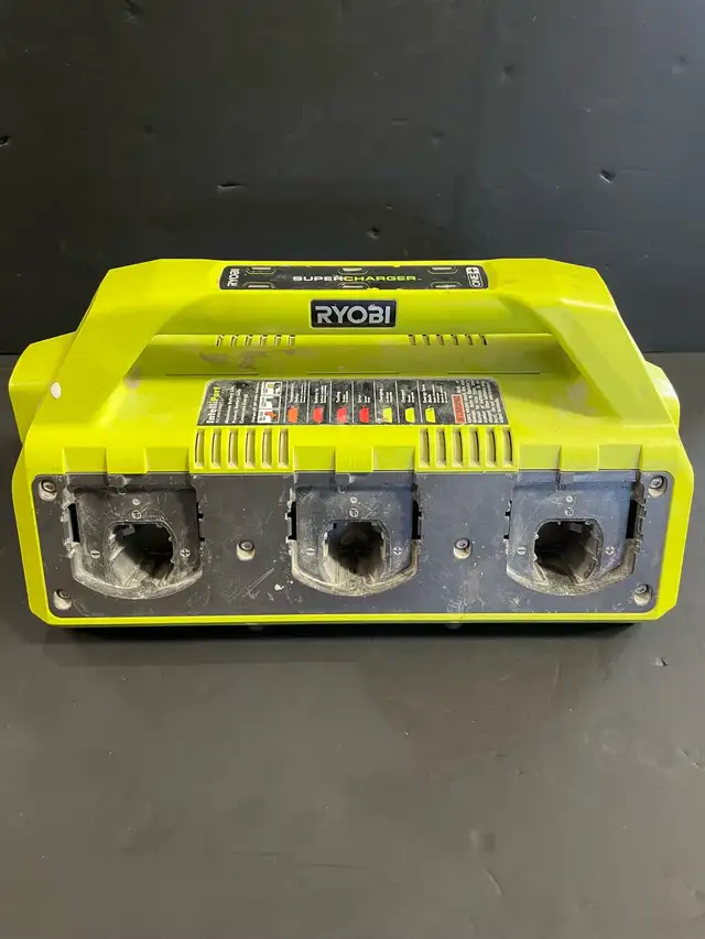 RYOBI 18V One  Supercharger
