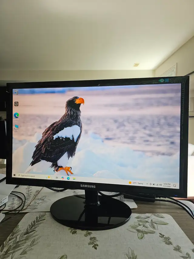 Samsung SyncMaster E2320 monitor