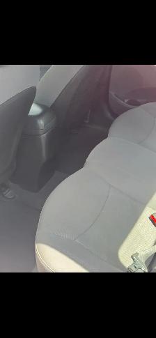 2015 Hyundai Elantra GL 4D - Photo 4