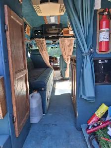 1996 Ford Econoline 250 Eclipse camper van - Photo 5