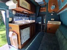 1996 Ford Econoline 250 Eclipse camper van - Photo 7