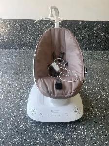 4moms MamaRoo Swing - Photo 2