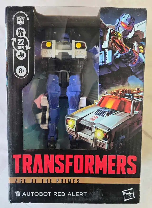 NEW TRANSFORMERS AUTOBOT RED ALERT FIGURE