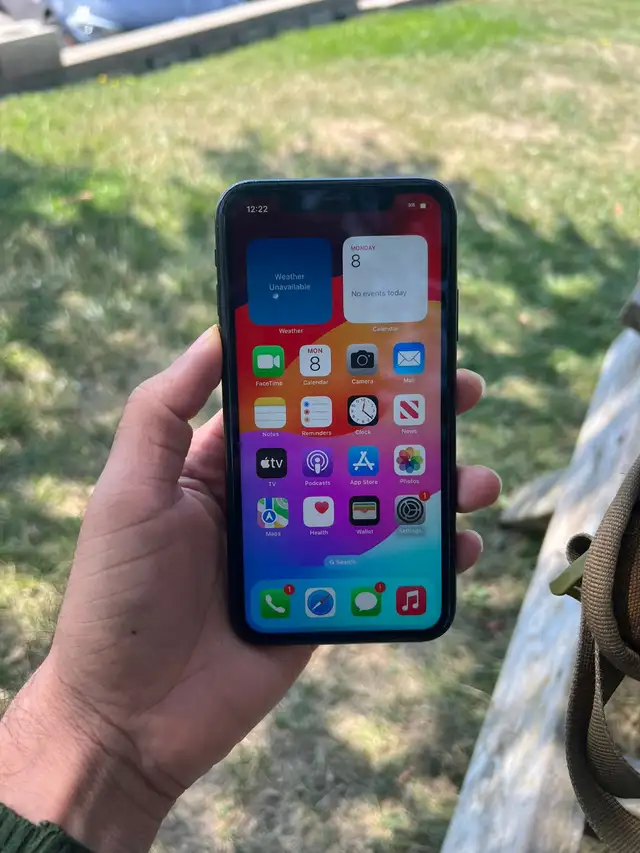 iPhone XR - Pukar CellFix - Phone Repairs and Phone Sales
