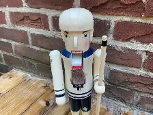 Bearded Toronto Maple Leafs Hockey Wooden Nutcracker Statue ! - Photo 3