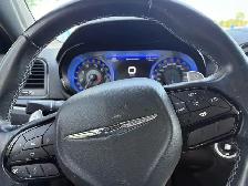 2017 CHRYSLER 300S LOADED SAFETIED CARFAX - Photo 4
