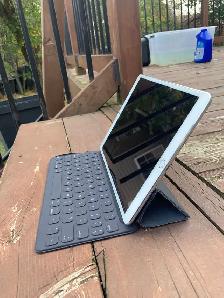 iPad Pro (10.5-Inch) - Pukar CellFix - Phone Repairs and Phone - Photo 2