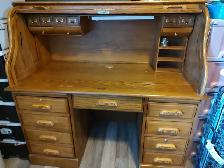 Vintage look solid wood roll top desk - Photo 2