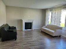 Spacious Room for Rent in Paris-ON- Perfect for Females! - Photo 11