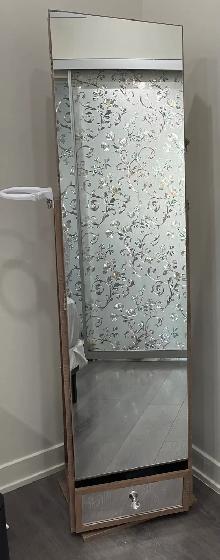 Floor Stand Free Mirror - Photo 3