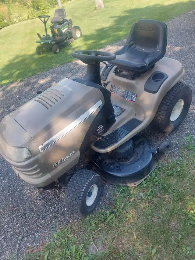 CRAFTSMAN 1000LTX (PARTING OUT)