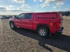 2018 GMC Sierra 1500 SLT - drives like new - Photo 5