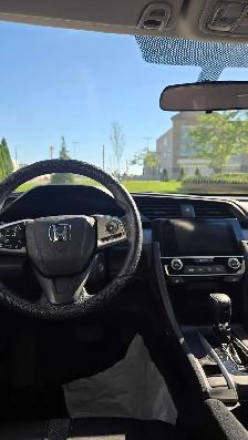 2018 Honda Civic - Photo 8