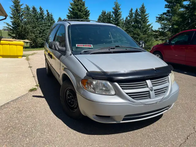 2006 Dodge Caravan 3.3 needs TLC $1200 calls Only 4038604478