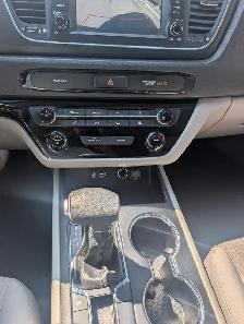 2019 Kia Sedona - Photo 28