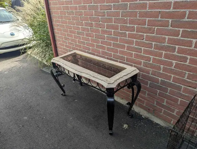 Table console en fer forgé et pierre