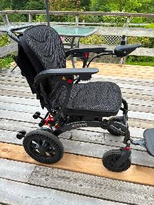 New Easwe B20 Folding Power Wheelchair